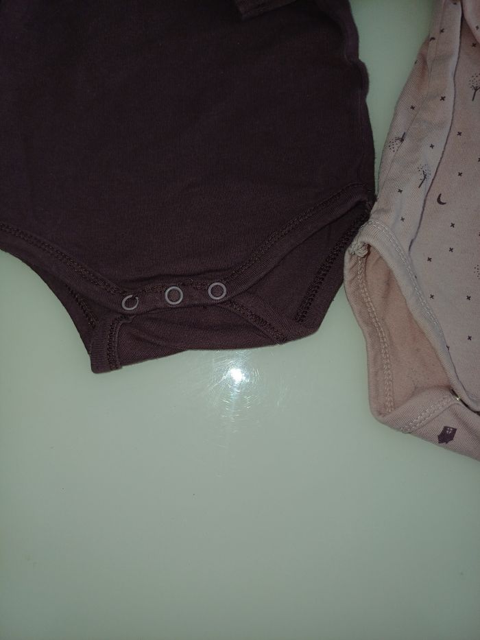 Lot de 2 bodys - photo numéro 3