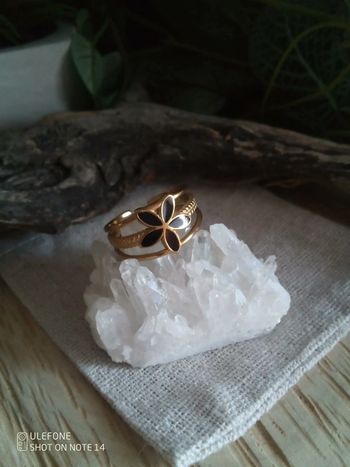 Bague acier fleur noire