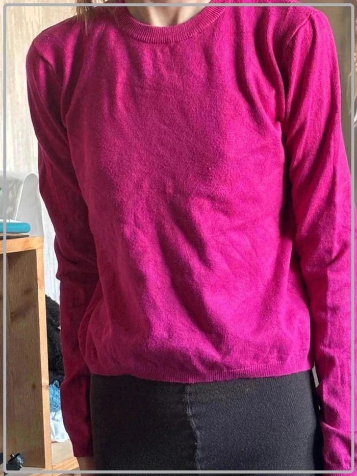 Pull fin taille 42 mais taille plus petit 34marque Jennyfer - photo numéro 2