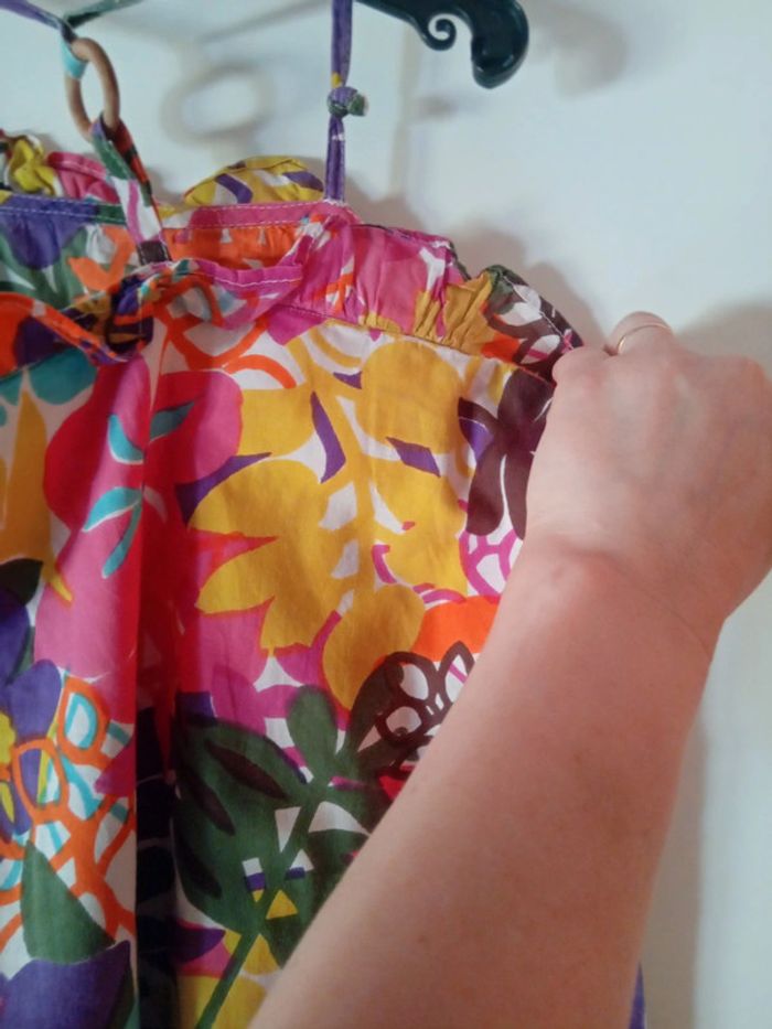Jolie robe multicolore 6 ans - photo numéro 9