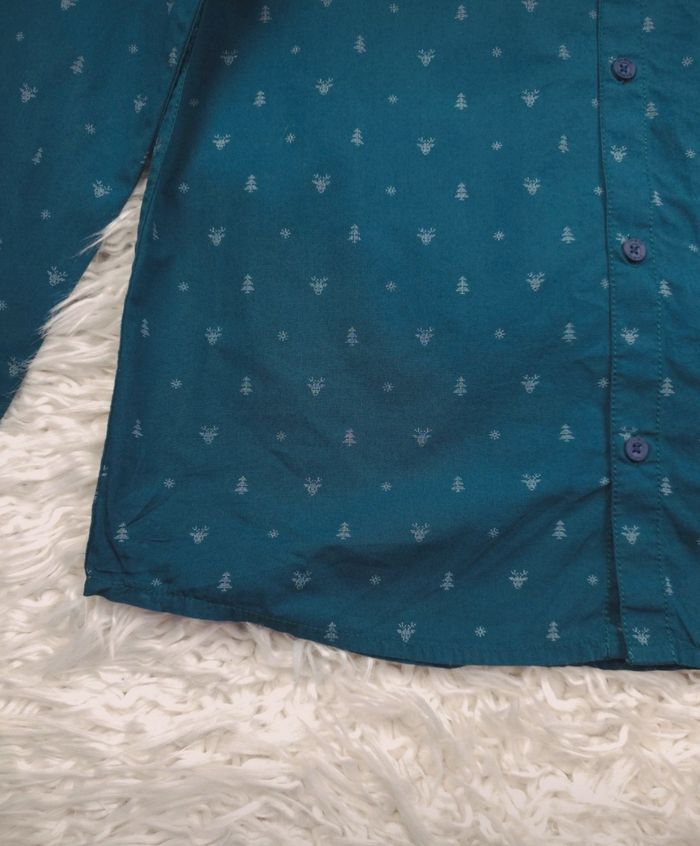Chemise de Noël manches longues vert canardet blanc avec son nœud de papillon Garçon taille 10 ans marque Okaidi 🎸 - photo numéro 3