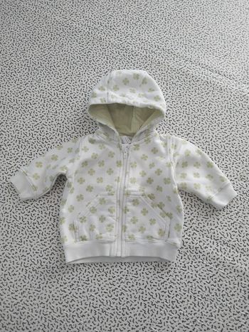 Gilet à capuche H&M bébé 2-4 mois 62 cm blanc vert trèfles zip
