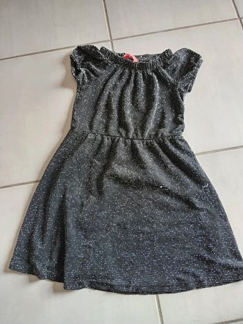 Robe de fête taille 4 ans