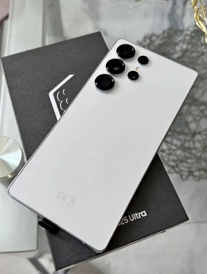 Samsung Galaxy S25 Ultra