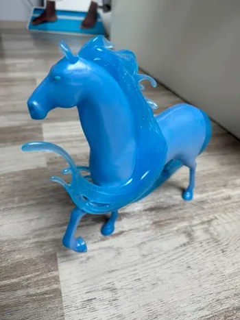 Cheval reine des neiges