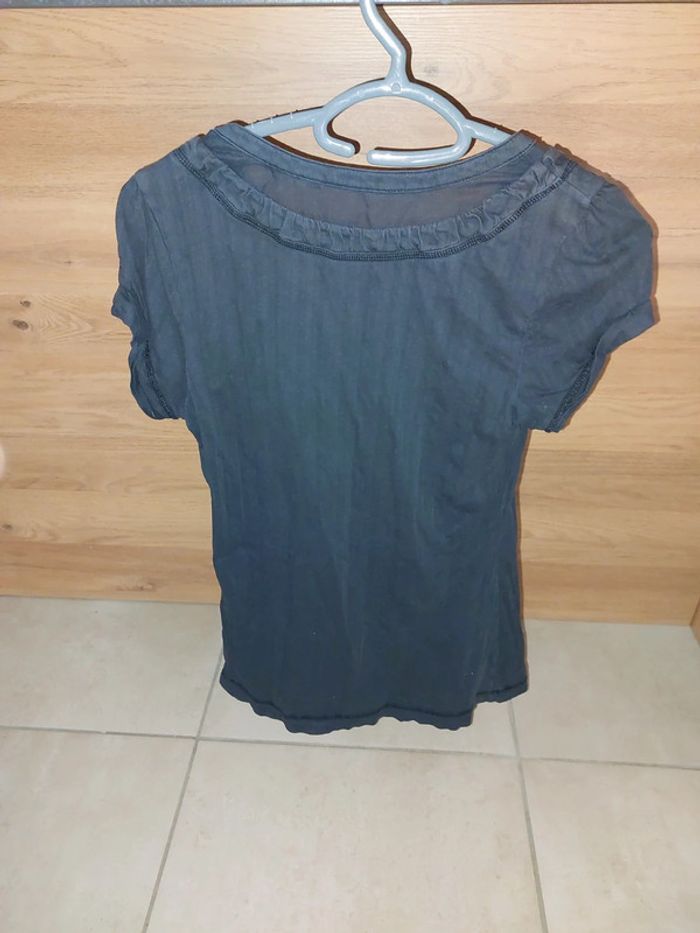 Tee-shirt - photo numéro 2