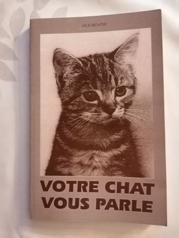 Beau livre pour les passionnés des chats