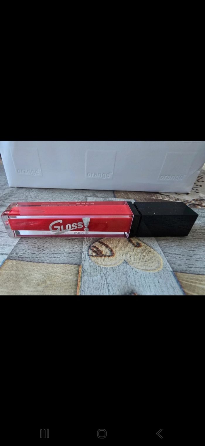 Rouge à lèvres - photo numéro 2