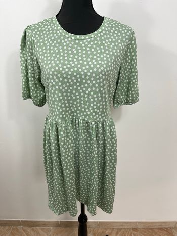 Robe à pois stradivarius taille L 40