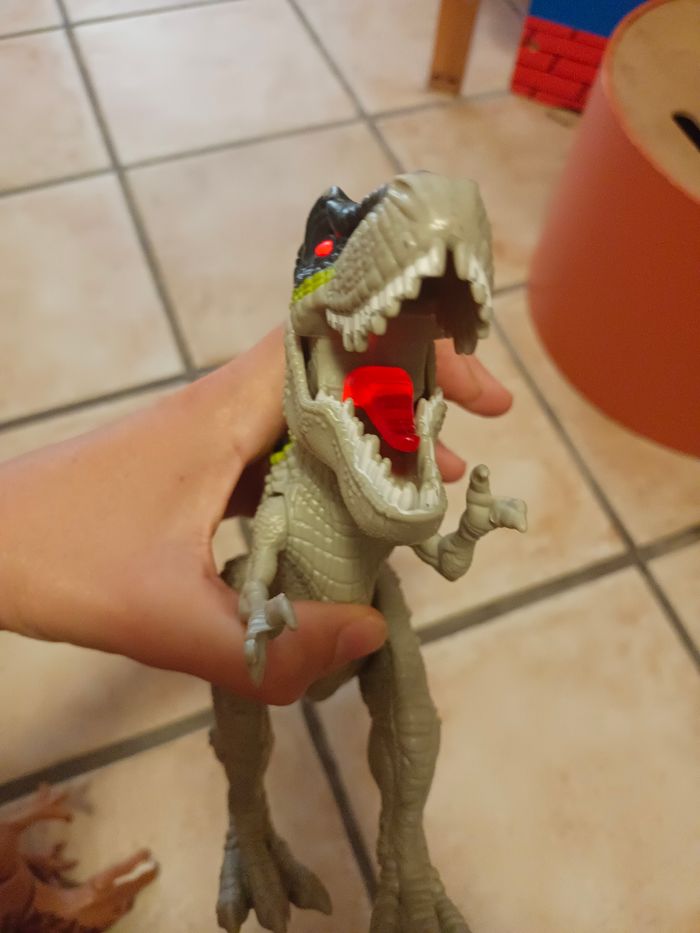 Dinosaure - photo numéro 5
