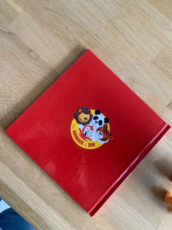 Livre et figurine Loumba le lion - photo numéro 6