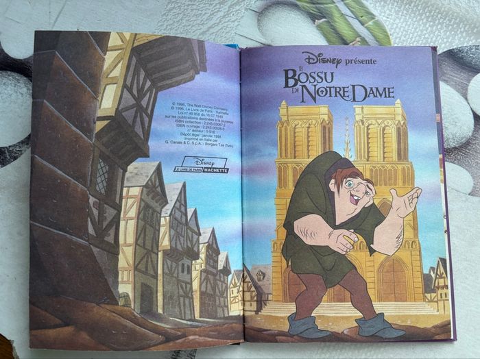Livre Disney - photo numéro 2
