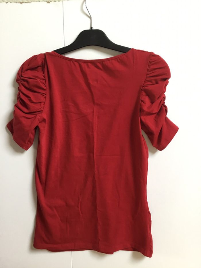 T-shirt Zara taille M TBE - photo numéro 2