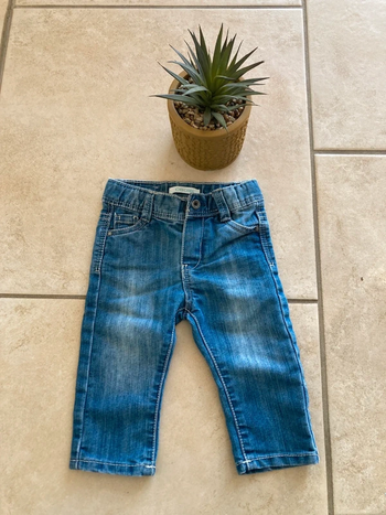 Jean garçon taille 6 mois