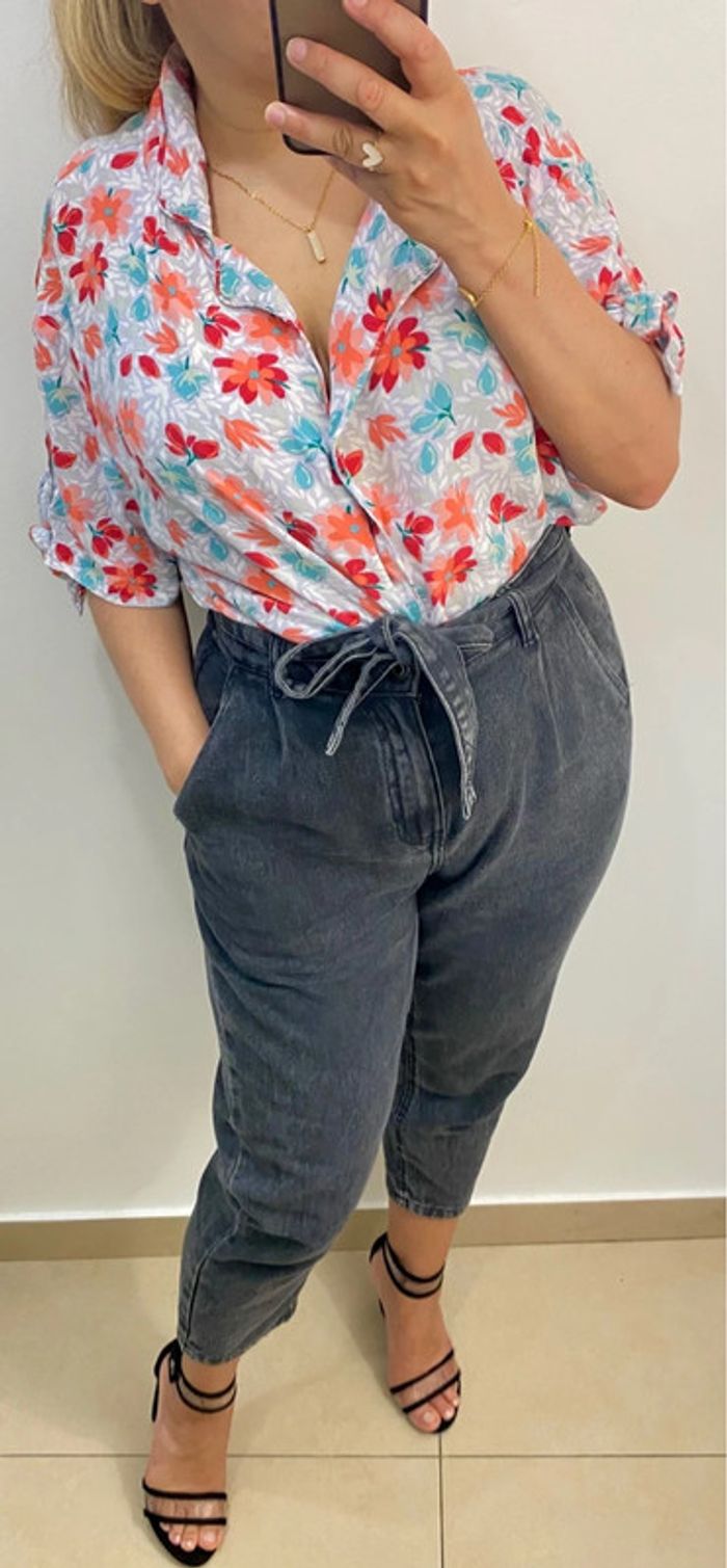 Chemise a fleurs - photo numéro 2