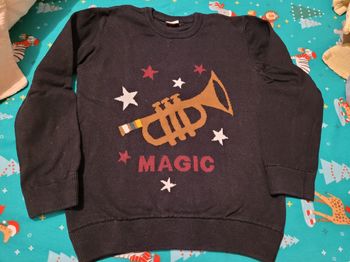 pull Noël tao 10ans (8e)