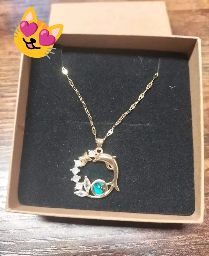 Collier dauphin perle bleu