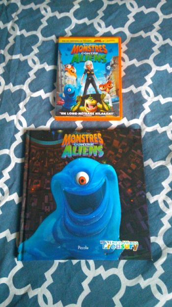 Livre Monstres contre Aliens