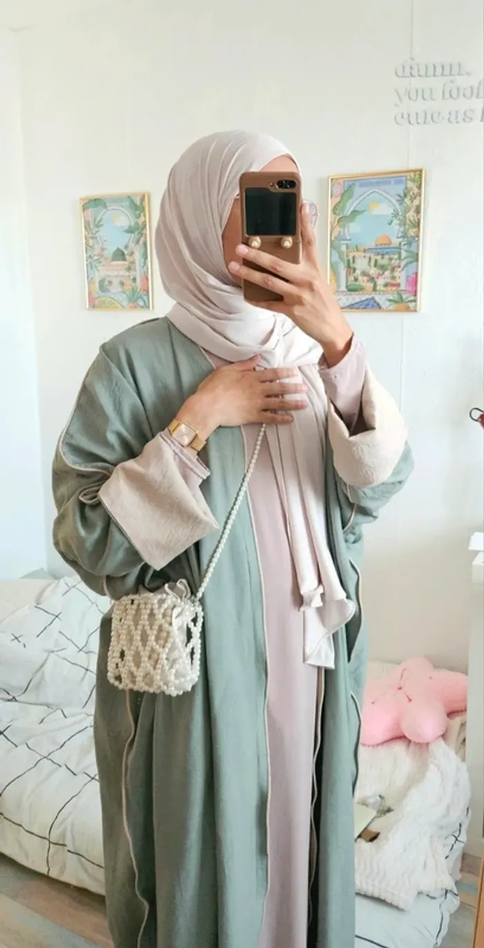 Abaya vert d'eau Jennah boutique NEUVE avec étiquette jamais porté - photo numéro 8