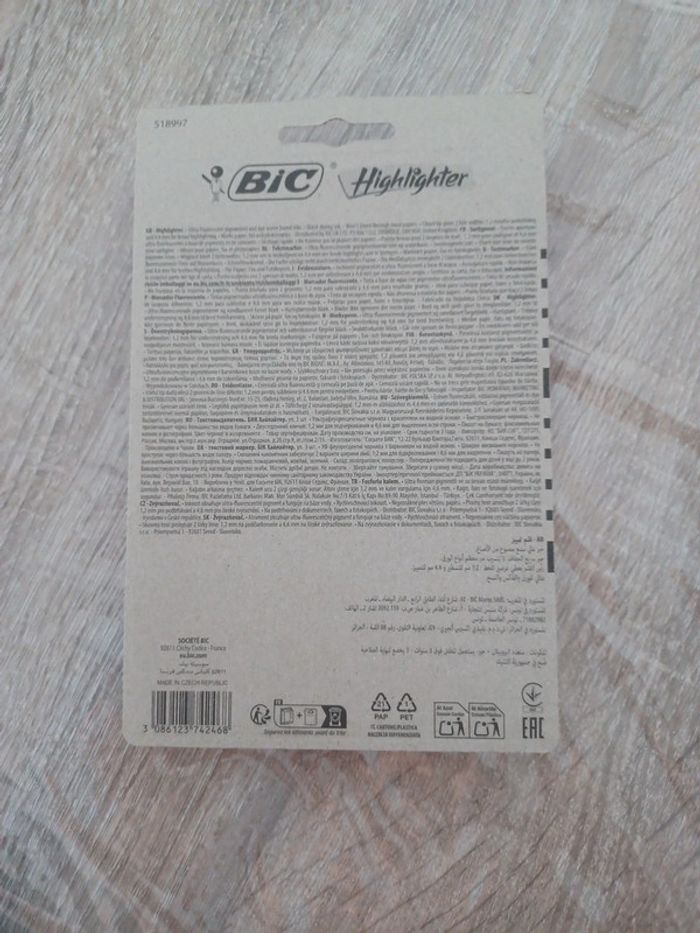 Surligneurs bic - photo numéro 2