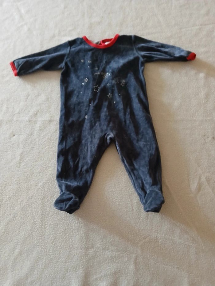 Lot pyjamas 6 mois - photo numéro 7