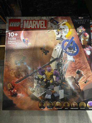 Lego Marvel disney 76266