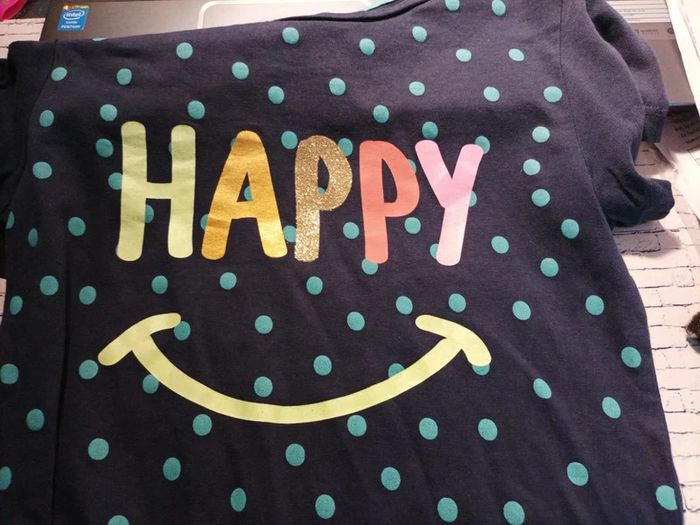 Très joli tee-shirt fille 11-12 ans - photo numéro 2