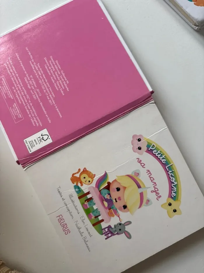 Livre petite licorne va manger - photo numéro 4