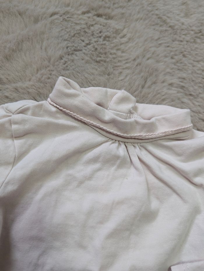 Sous-pull Kiabi 9 mois – rose pâle – coton stretch – très bon état - photo numéro 2