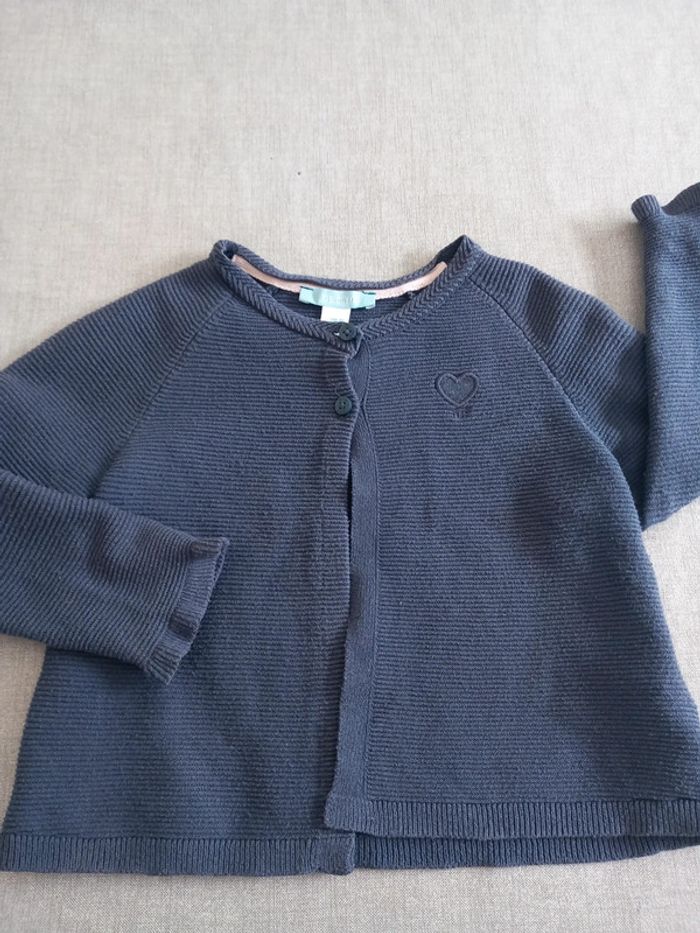 Gilet bleu Obaïbi 23 mois TBE - photo numéro 2