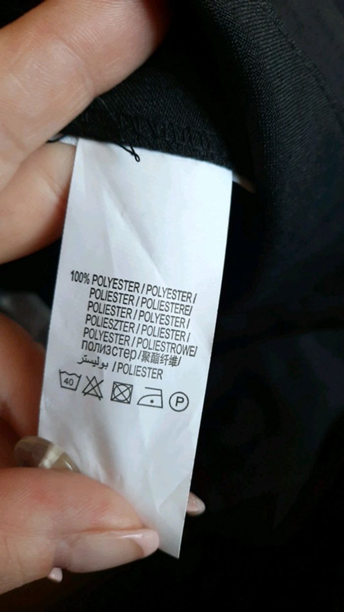 Pantacourt noir - photo numéro 5