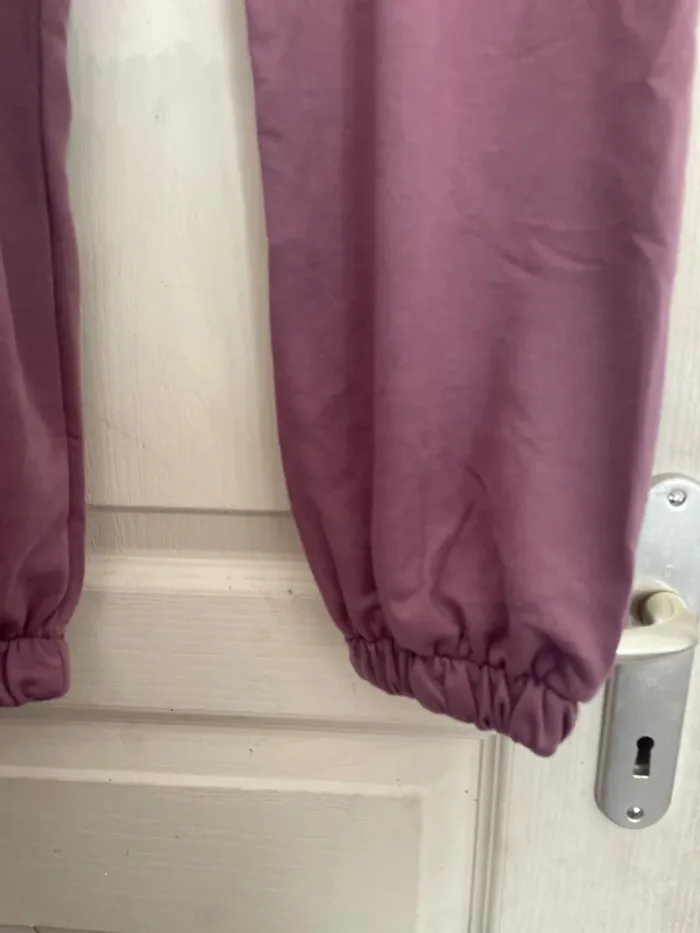 Ensemble, pantalon violet n° 431 - photo numéro 3