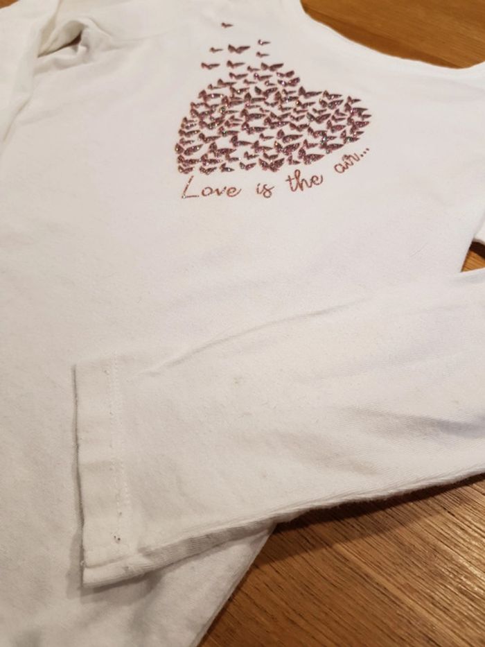 T-shirt manches longues blanc motif cœur 5 ans fille - photo numéro 4