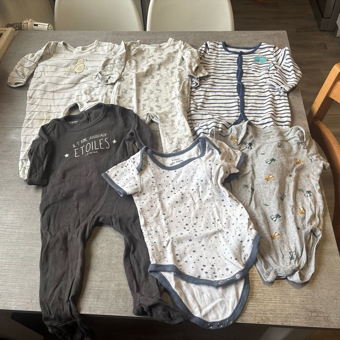 Lot pyjama 9 mois