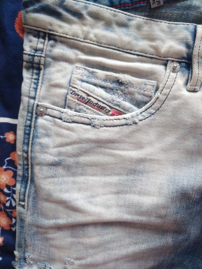 Jeans diesel - photo numéro 2