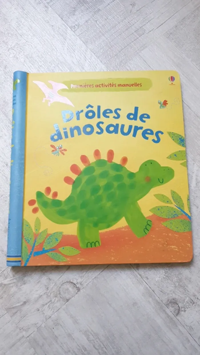 Livre Drôles de dinosaures