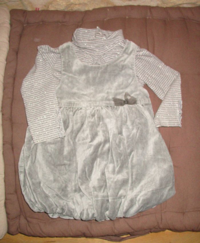 Superbe ensemble robe + tee-shirt brillant, Obaïdi