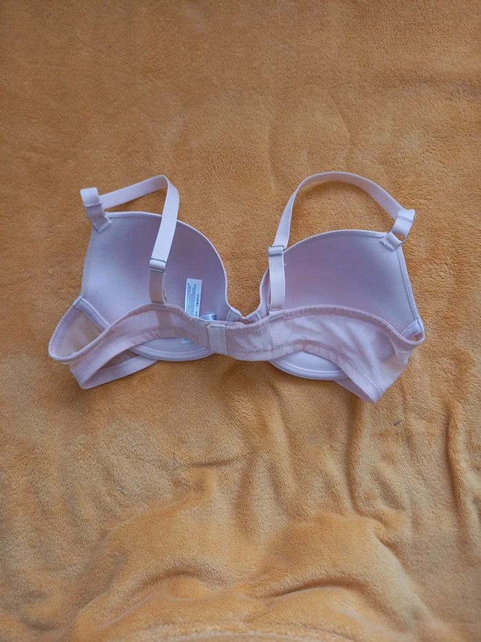 Soutien gorge - photo numéro 2