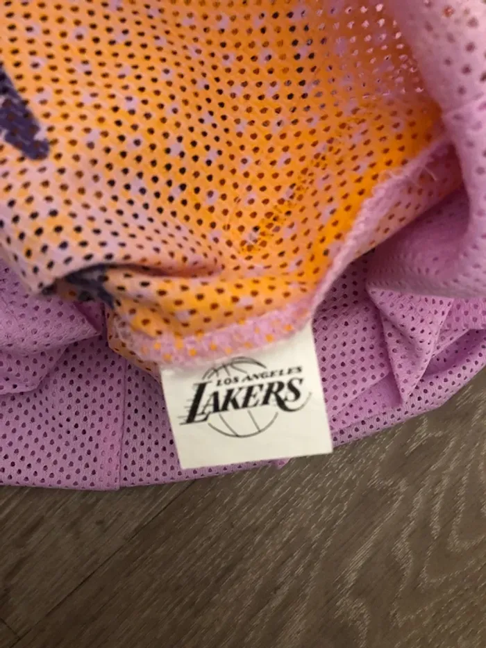 Debardeur baskets ball Lakers NBA taille M neuf jamais porté - photo numéro 4
