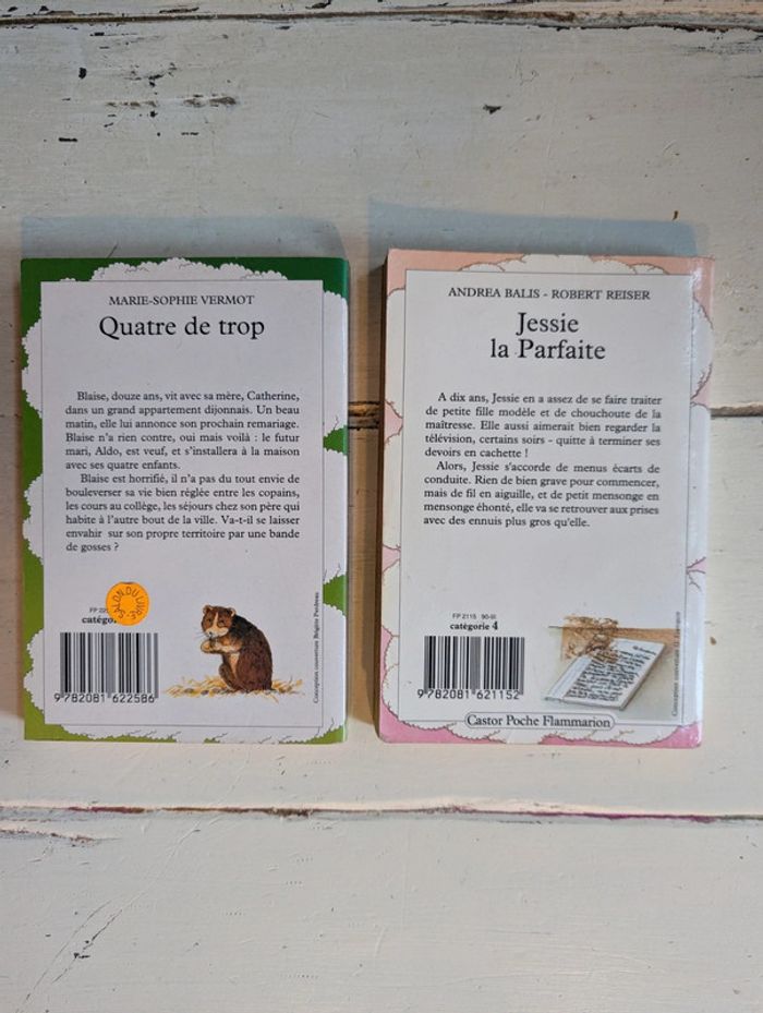 Lot de deux livres de poche : Quatre de trop et Jessie la Parfaite - photo numéro 2