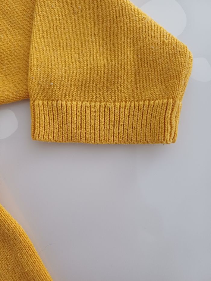 Pull taille 12 mois - photo numéro 3
