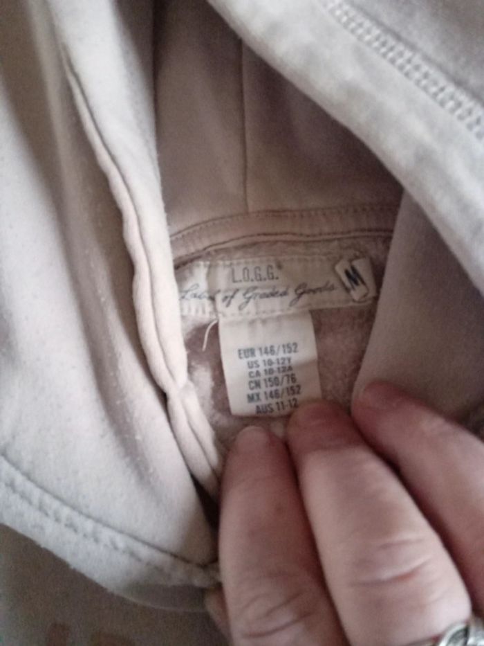 Sweat capuche poche ventrale - photo numéro 3