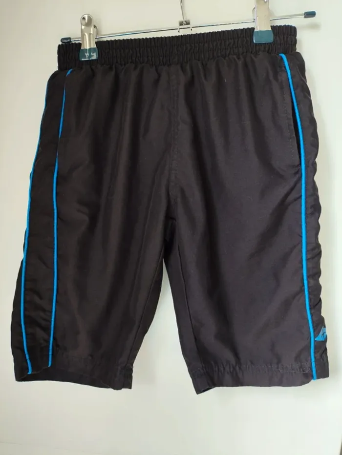 đ€đ§„ Sweat Ă capuche Puma noir garçon â Taille 10-11 ans â trĂšs Bon Ă©tat - photo numĂ©ro 2