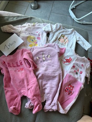 Lot pyjama 1 mois
