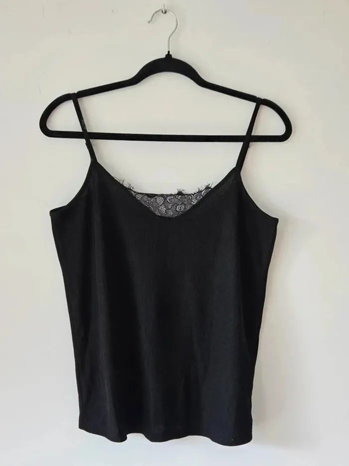 Débardeur noir côtelé col V avec dentelle Pimkie taille 38/M
