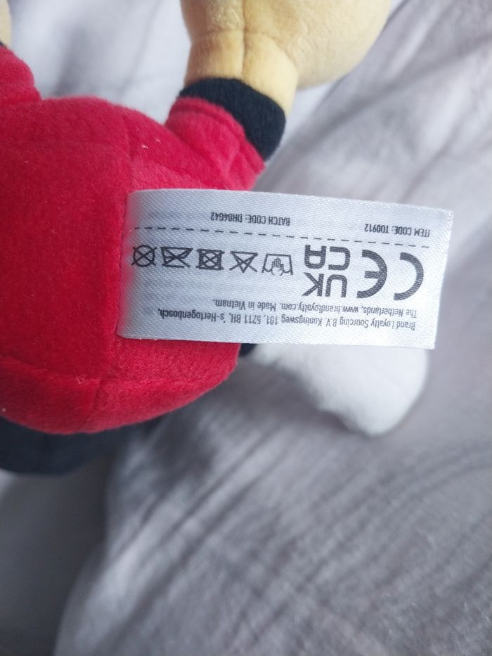 Adorable peluche Mickey Mouse - photo numéro 4