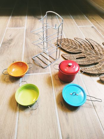 🍳Dinette vaisselle de cuisine en metal avec support