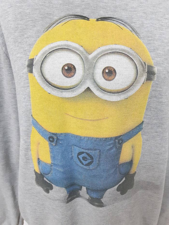 Pull gris Minion T38 - photo numéro 2