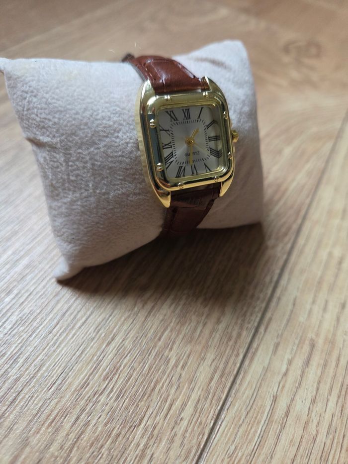Montre femme vintage - photo numéro 3