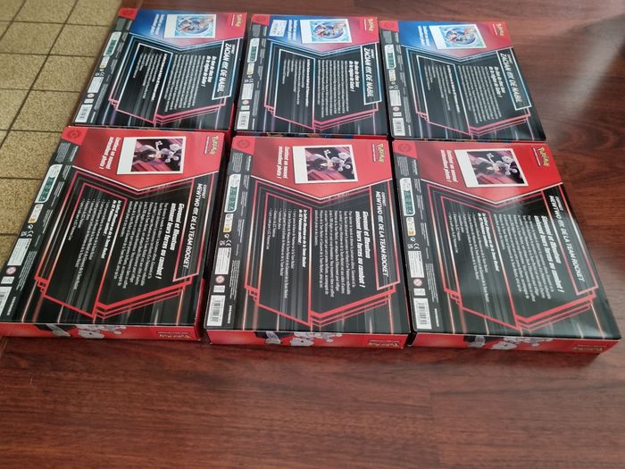 Lot de 6 coffrets Pokemon. - photo numéro 4